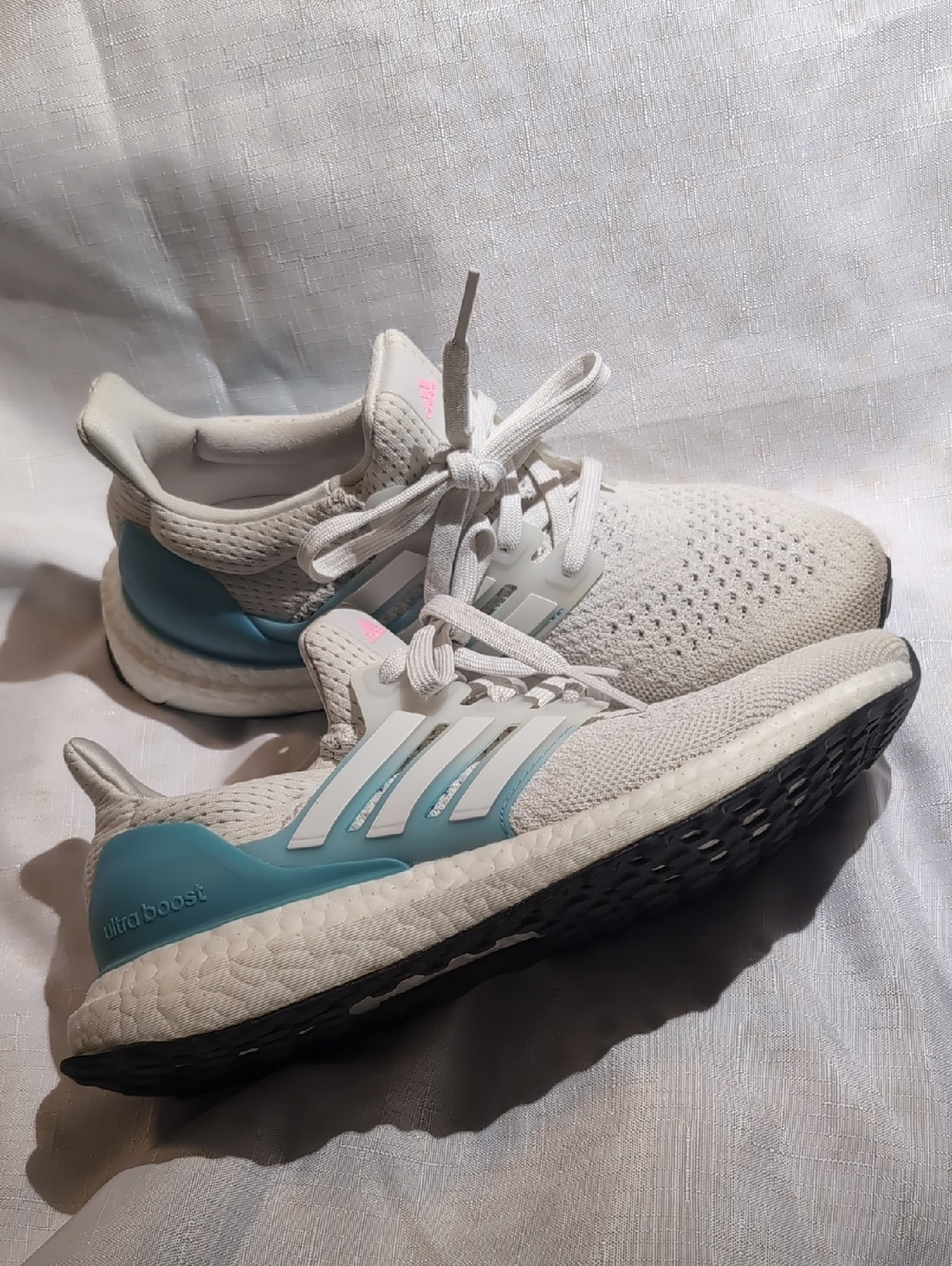 adidas White Knit UltraBoost Sneakers with Light Blue Heel Support